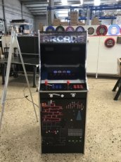 a.0010 (ref A.0010) Arcade Classic 2e main avec 3500 jeux + écran LCD 20,5"