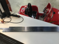 zz.0034 zz.0034 2dehands set van 8 jupiter stangen met chroomschade
